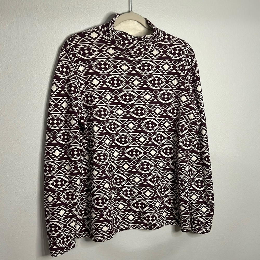 Duluth S'no Sweat Mockneck Sweater Purple Burgundy Aztec Coolmax Women size XL